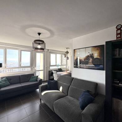 Appartement 2 pièces 102600 €