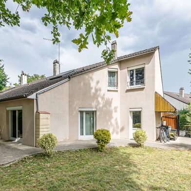 Maison 5 pièces 393000 €