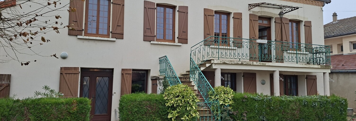 Maison 5 Pièces 271 m² à vendre à Ouroux-sur-Saône (71370)