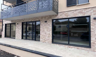 Commerce  223 m² à louer à Villefranche-sur-Saône (69400)