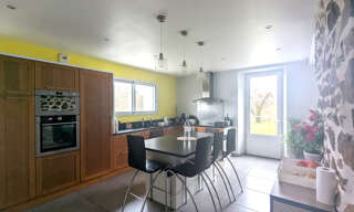 Maison 5 Pièces 176 m² à louer à Bergouey-Viellenave (64270)