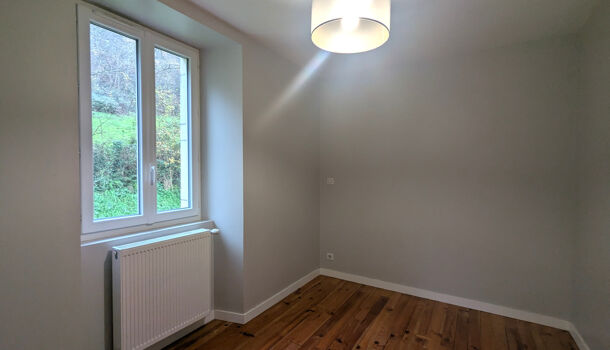 Villa / Maison 5 pièces  à louer Bergouey-Viellenave 64270