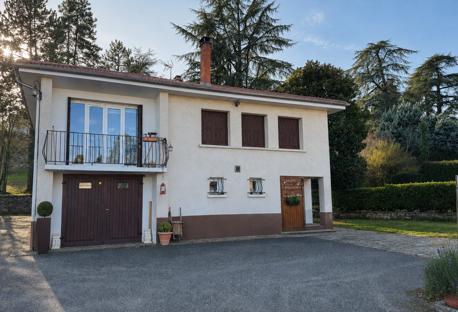 maison individuelle avec atelier — photo 1