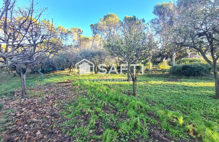 Pignans - Maison de plain-pied 28 m² sur un terrain de 2,5 ha, garage, annexes — photo 2