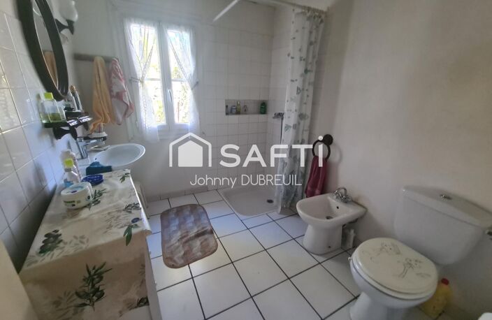 Pignans - Maison de plain-pied 28 m² sur un terrain de 2,5 ha, garage, annexes — photo 5