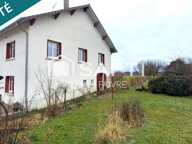 Maison pierre avec grandes dépendances et terrain. — photo 2