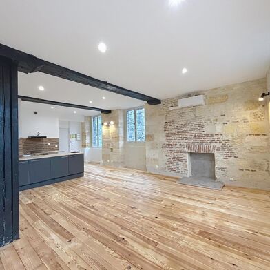 Appartement 4 pièces 1300 €