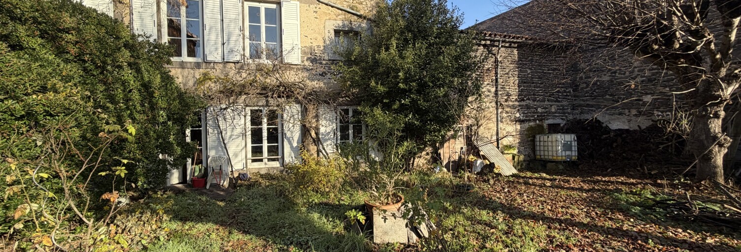 Maison 10 Pièces 220 m² à vendre à Mozac (63200)