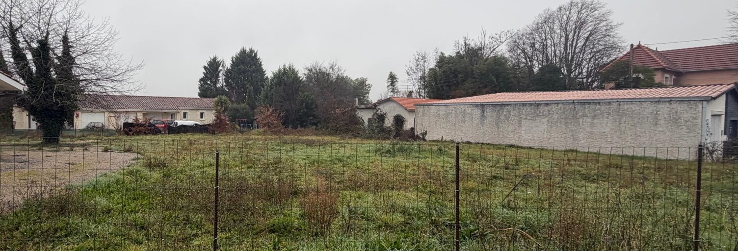 Terrain  1143 m² à vendre à Penne-d'Agenais (47140)