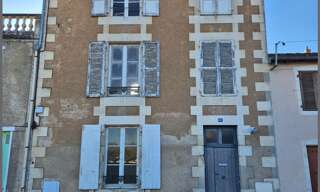 Immeuble  120 m² à vendre à Montmorillon (86500)