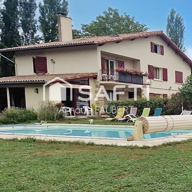 Maison 9 pièces 308560 €