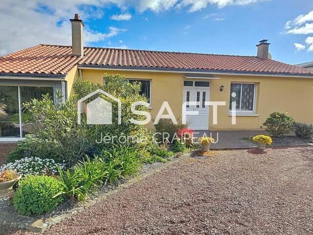 Maison sans travaux avec 4 chambres de 130 m2 sur une parcelle de 1959 m2. — photo du bien
