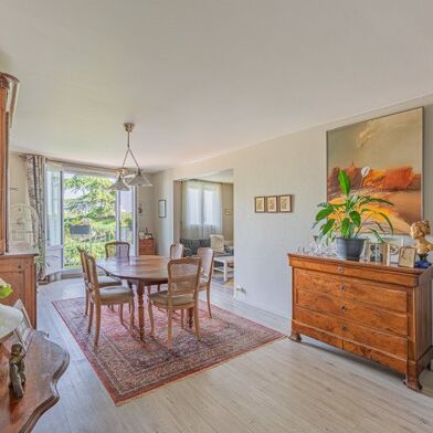 Appartement 4 pièces 213000 €