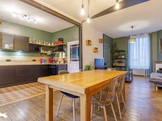 Maison de ville de 5 pièces principales — photo du bien