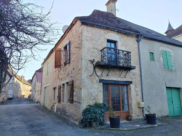 Maison de bourg de 2 pièces principales — photo du bien