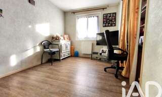 Maison 5 Pièces 111 m² à vendre à Riom (63200)