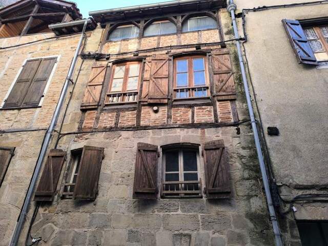 Immeuble à Figeac — photo du bien