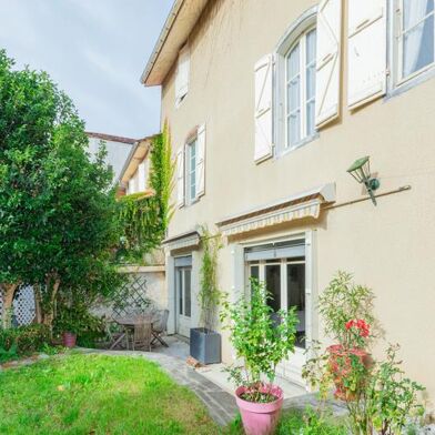 Maison 7 pièces 250000 €