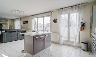 Appartement 4 Pièces 100 m² à vendre à Décines-Charpieu (69150)