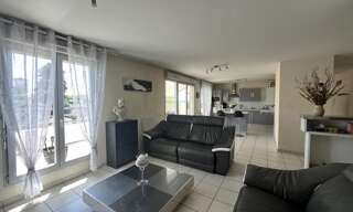 Appartement 4 Pièces 100 m² à vendre à Décines-Charpieu (69150)