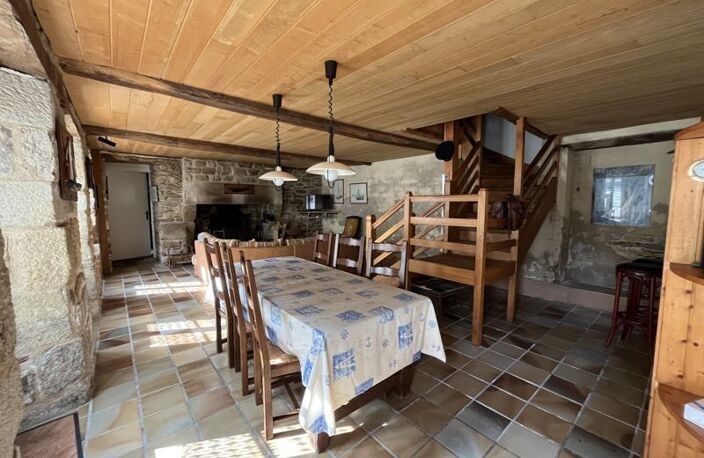 Maison en pierre de 7 pièces principales — photo 3