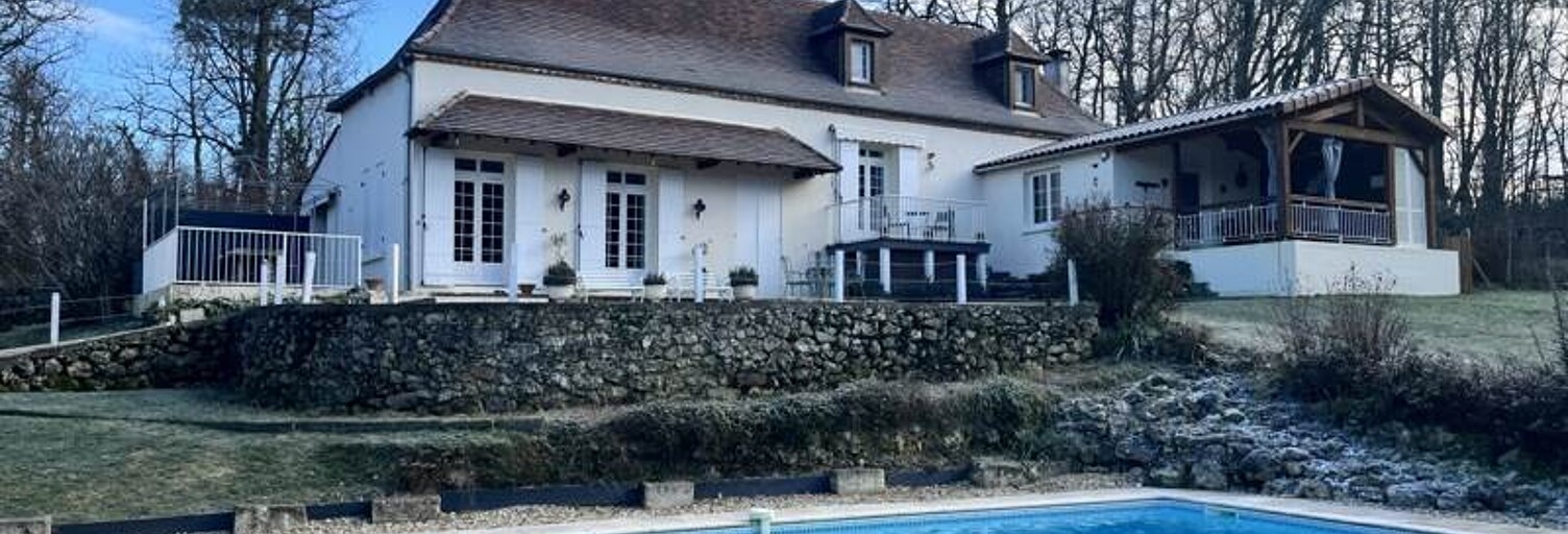 Maison 8 Pièces 203 m² à vendre à Bergerac (24100)