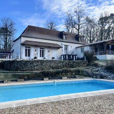 Maison 8 pièces 395000 €
