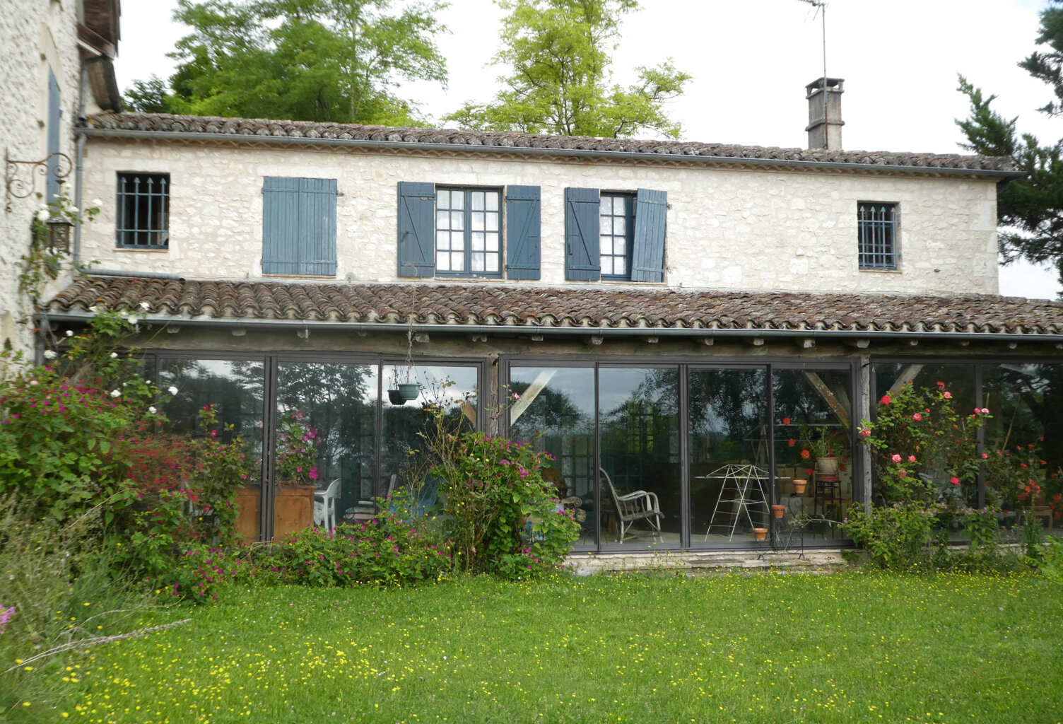  MAISON EN PIERRE AVEC 3 HA DE TERRAIN — photo 1