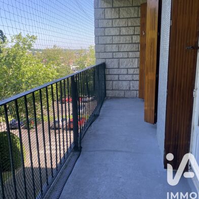 Appartement 4 pièces 160000 €