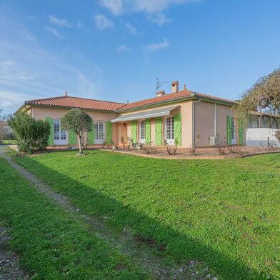 Maison 5 pièces 499000 €