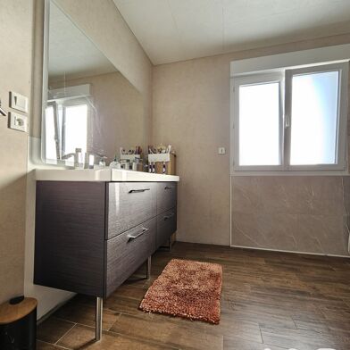 Maison 5 pièces 399000 €