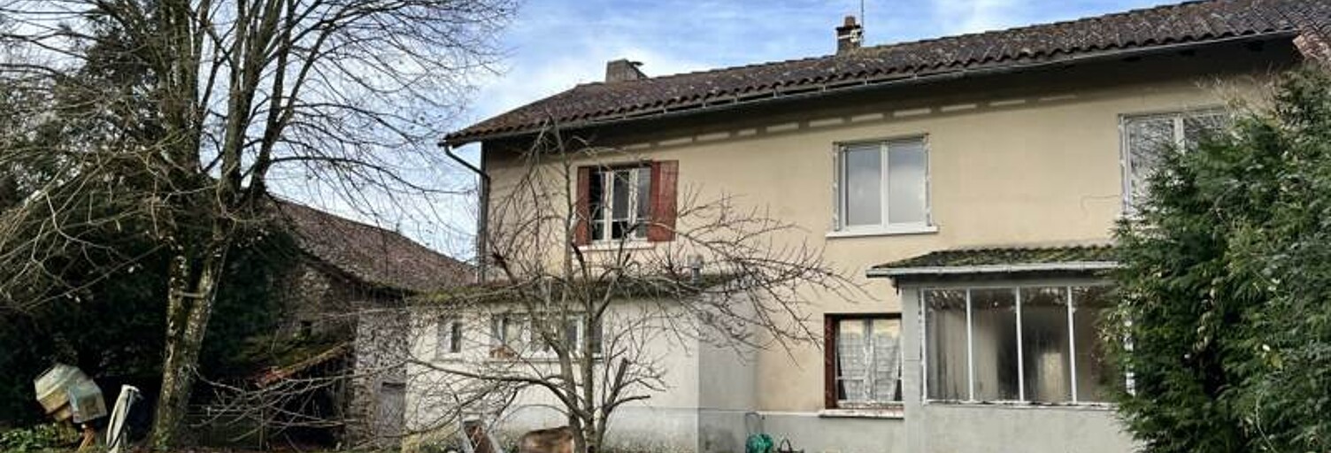 Maison 8 Pièces 158 m² à vendre à Les Salles-Lavauguyon (87440)