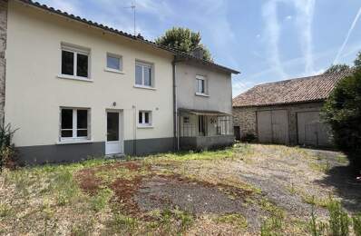 Maison de bourg de 8 pièces principales — photo du bien