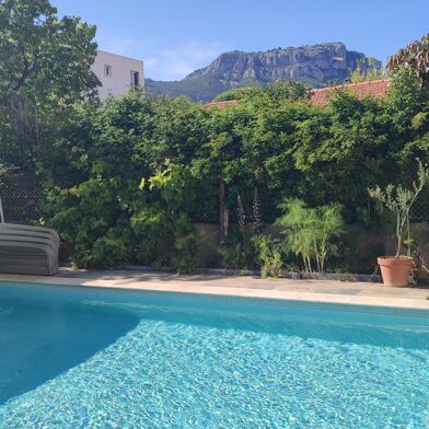 Maison 6 pièces 594000 €