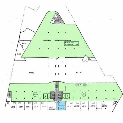 Commerce  3900000 €