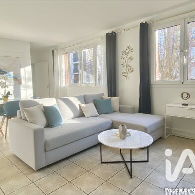 Appartement 4 pièces 254000 €