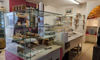 Commerce  170 m² à vendre à Grambois (84240)