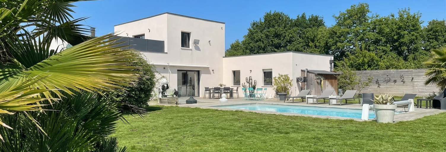Maison 5 Pièces 168 m² à vendre à Chambon (17290)