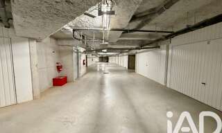 Garage  13 m² à vendre à Auriol (13390)