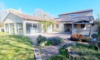 Maison 8 Pièces 238 m² à vendre à Fontenille-Saint-Martin-d'Entraigues (79110)