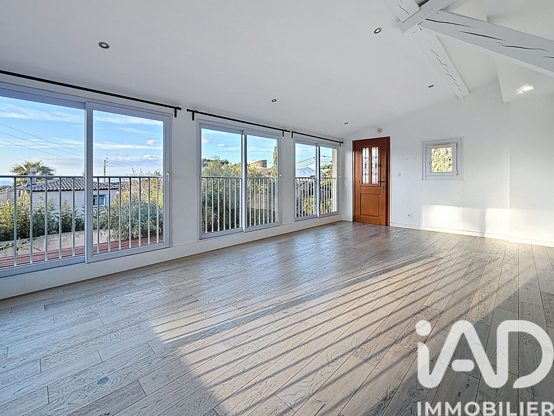Vente Appartement 5 pièces - Photo 2