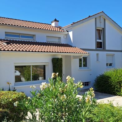 Maison 9 pièces 416000 €