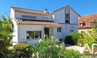 Maison 9 Pièces 271 m² à vendre à Cahors (46000)