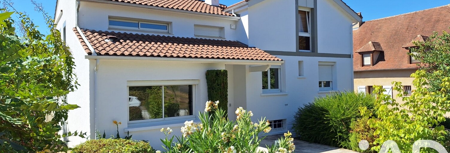 Maison 9 Pièces 271 m² à vendre à Cahors (46000)