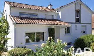Maison 9 Pièces 271 m² à vendre à Cahors (46000)