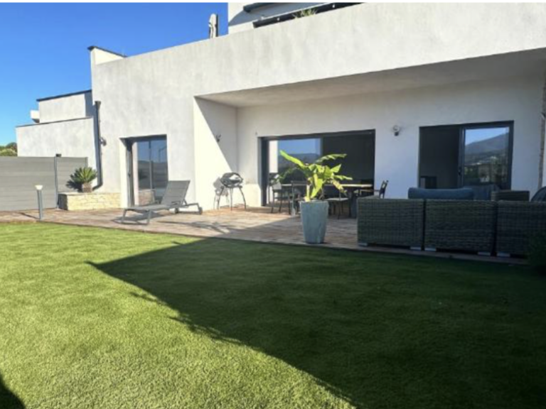 Vente appartement T2 avec jardin à Porticcio — photo 1