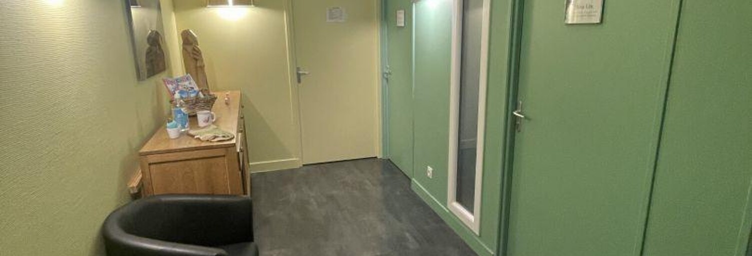 Commerce  150 m² à vendre à Roanne (42300)