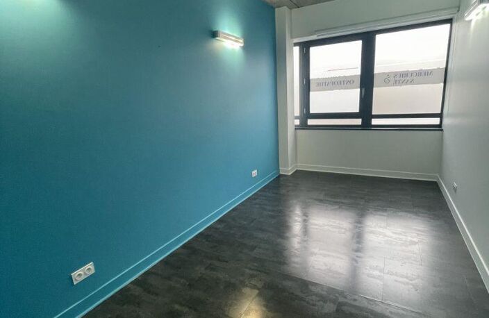 Vente Murs commerciaux 150 m&sup2; — photo 5