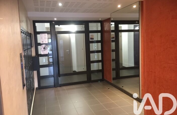 Vente Appartement 3 pièces — photo 2