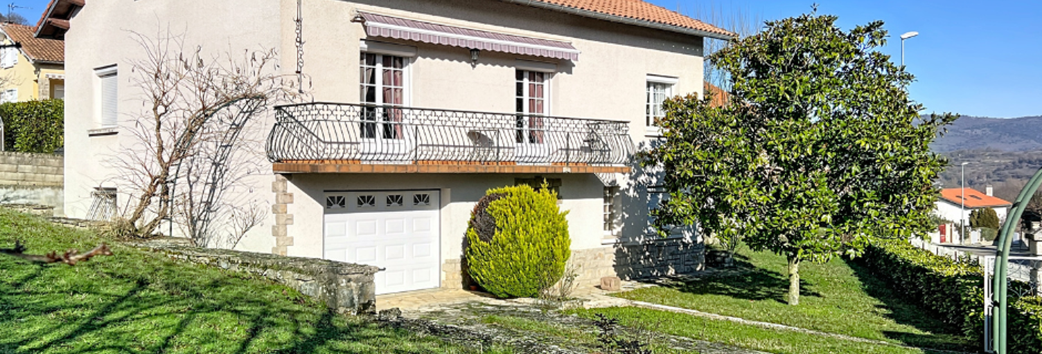 Maison 7 Pièces 164 m² à vendre à Saint-Georges-de-Luzençon (12100)